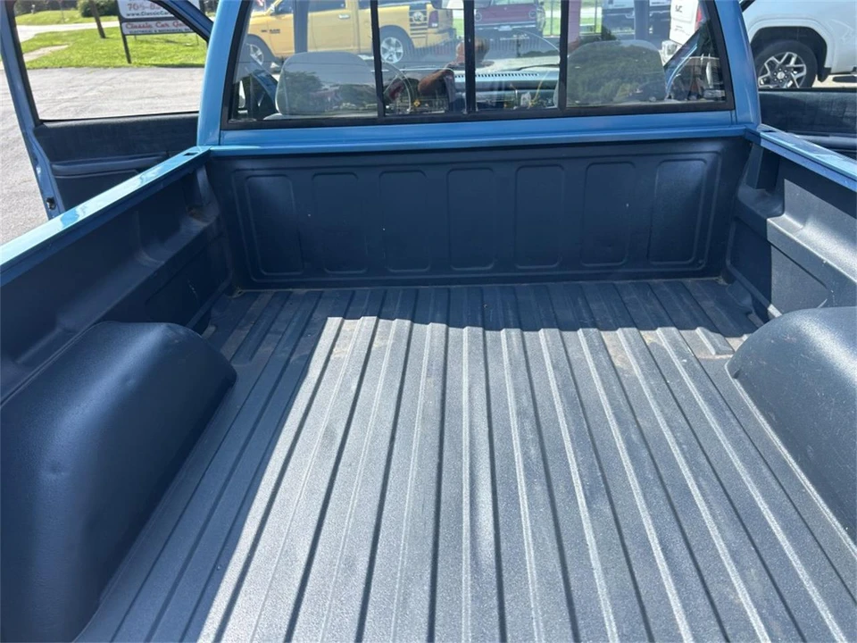 1992 Chevrolet C/K 4th Gen - Image 11 of 21