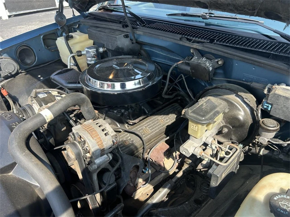 1992 Chevrolet C/K 4th Gen - Image 14 of 21