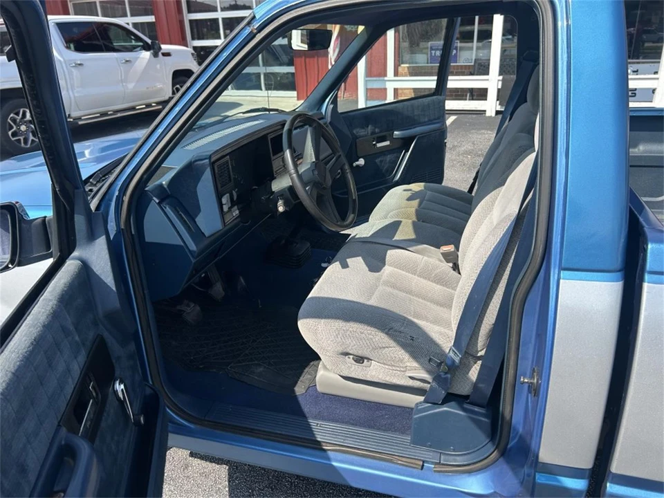 1992 Chevrolet C/K 4th Gen - Image 13 of 21
