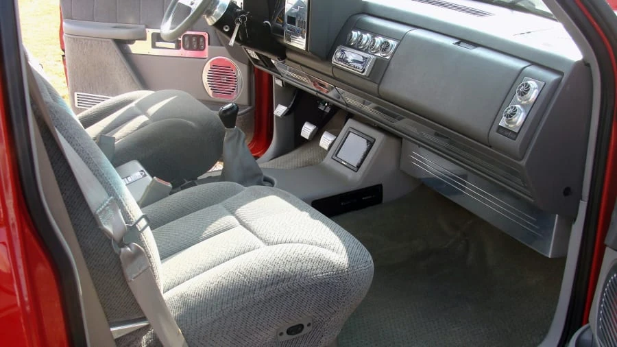 1992 Chevrolet C/K 4th Gen - Image 6 of 12