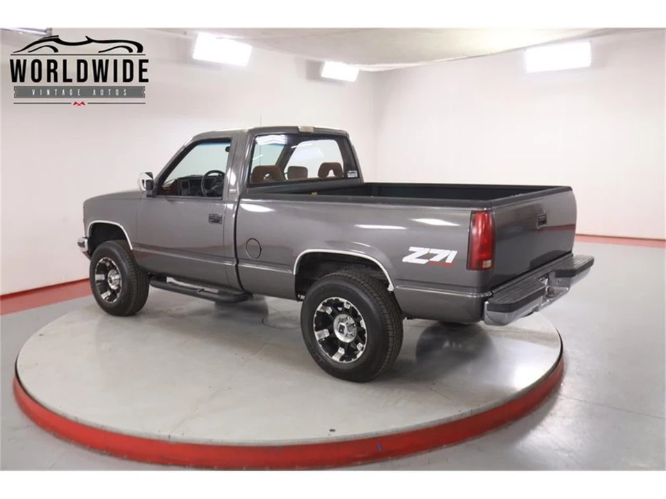 1992 Chevrolet C/K 4th Gen - Image 5 of 31