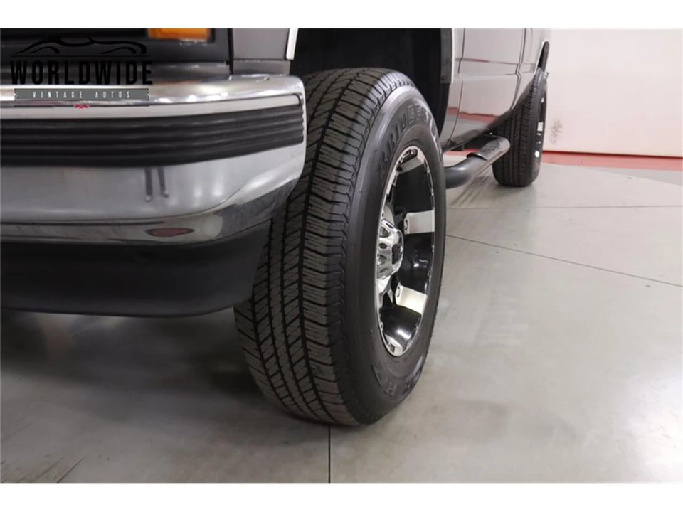 1992 Chevrolet C/K 4th Gen - Image 11 of 31