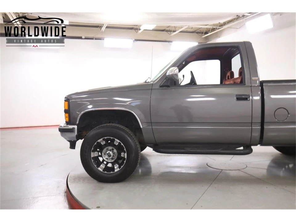 1992 Chevrolet C/K 4th Gen - Image 7 of 31