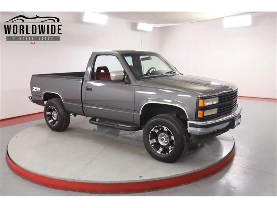 1992 Chevrolet C/K 4th Gen - Image 2 of 31