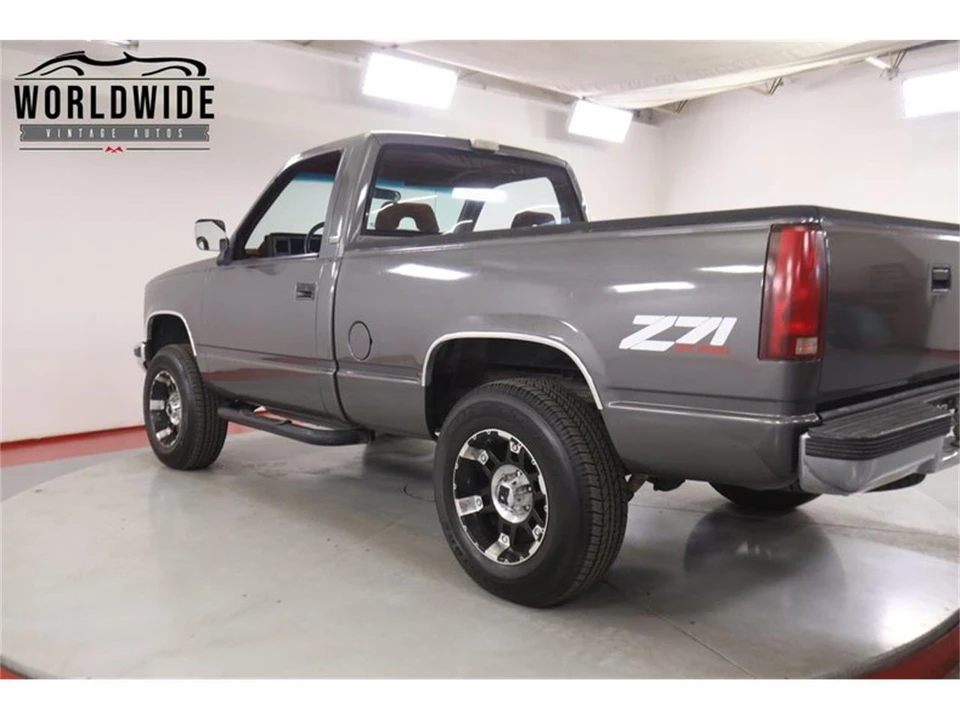 1992 Chevrolet C/K 4th Gen - Image 18 of 31