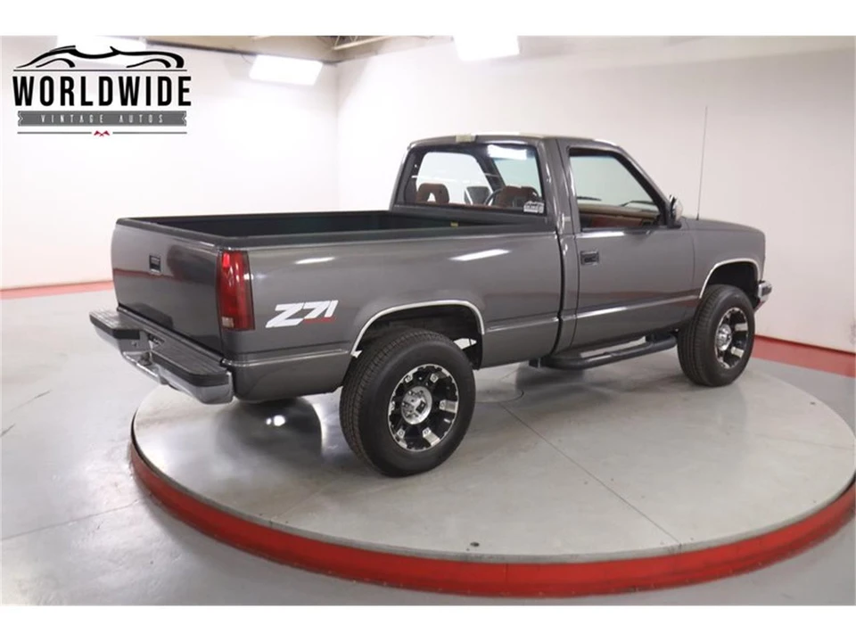 1992 Chevrolet C/K 4th Gen - Image 6 of 31