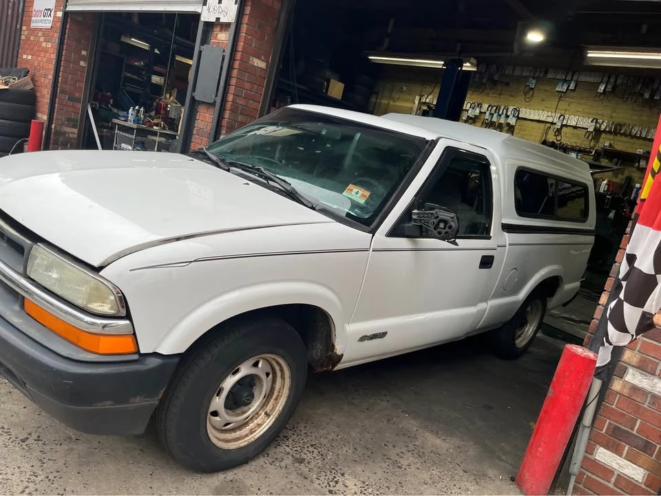 1992 Chevrolet S-10 - Image 2 of 2