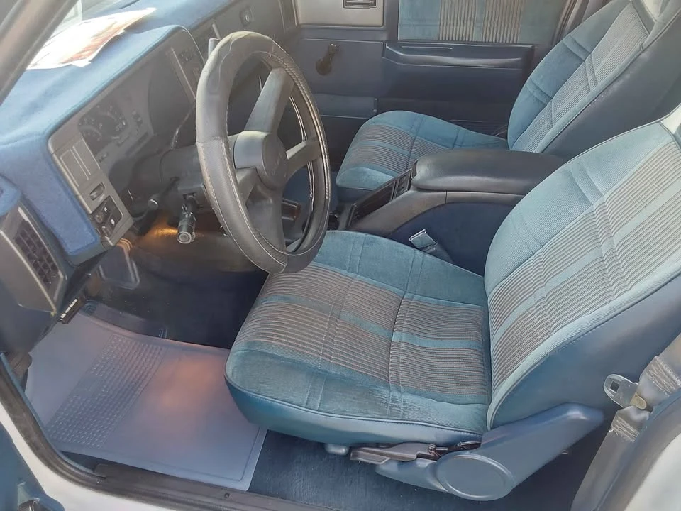 1992 Chevrolet S-10 - Image 10 of 16