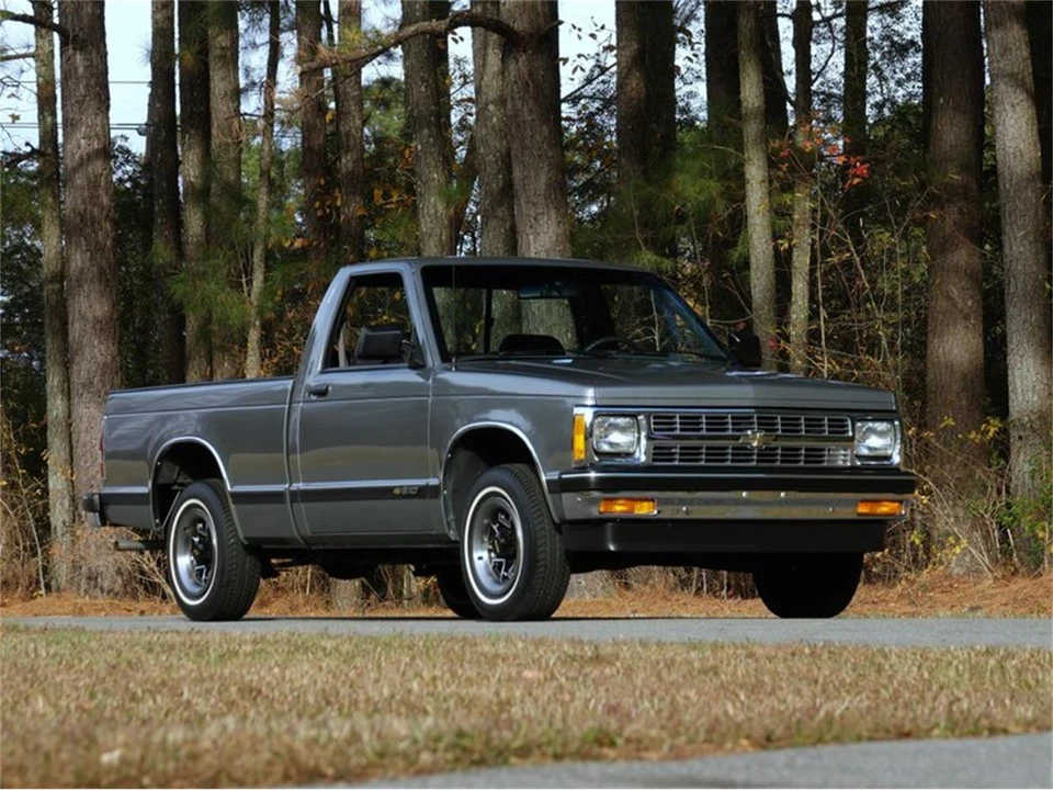 1992 Chevrolet S-10 - Image 3 of 31
