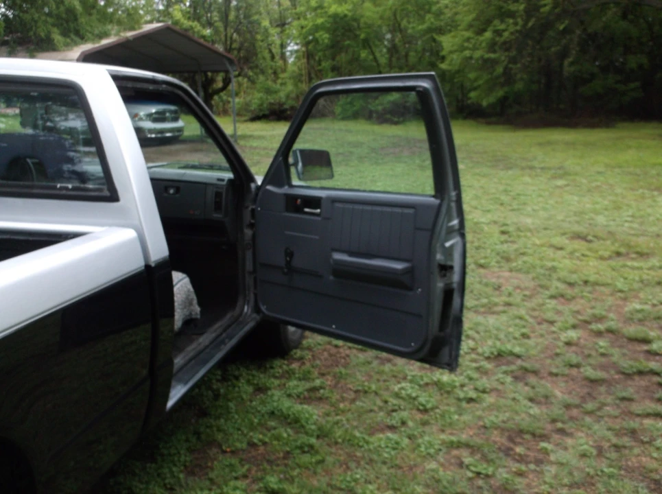 1992 Chevrolet S-10 - Image 7 of 21