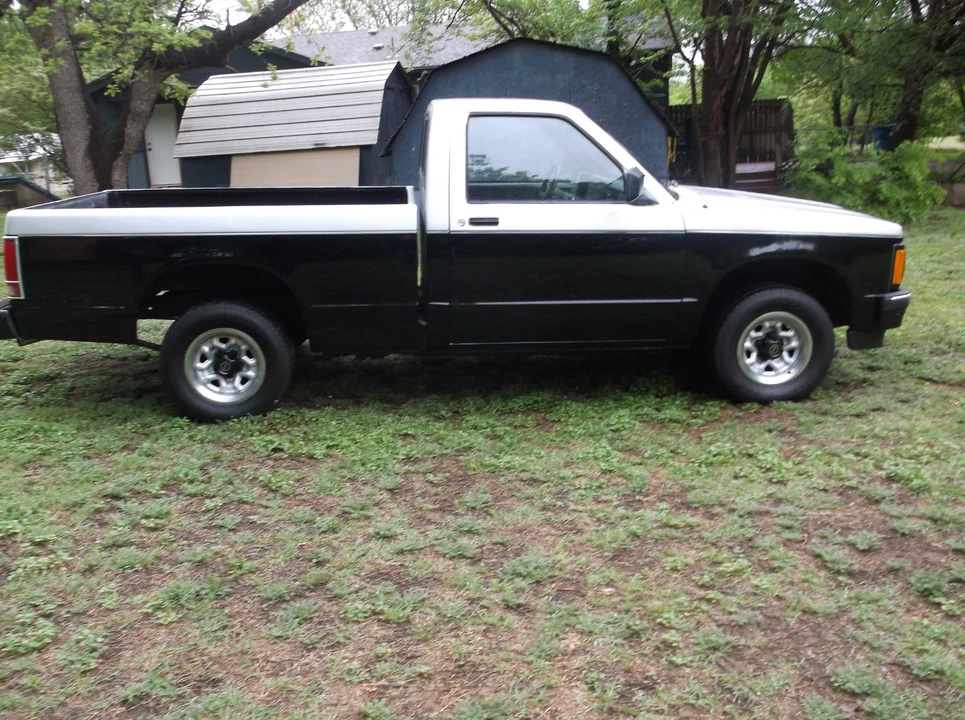 1992 Chevrolet S-10 - Image 6 of 21