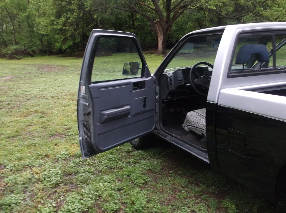 1992 Chevrolet S-10 - Image 10 of 21