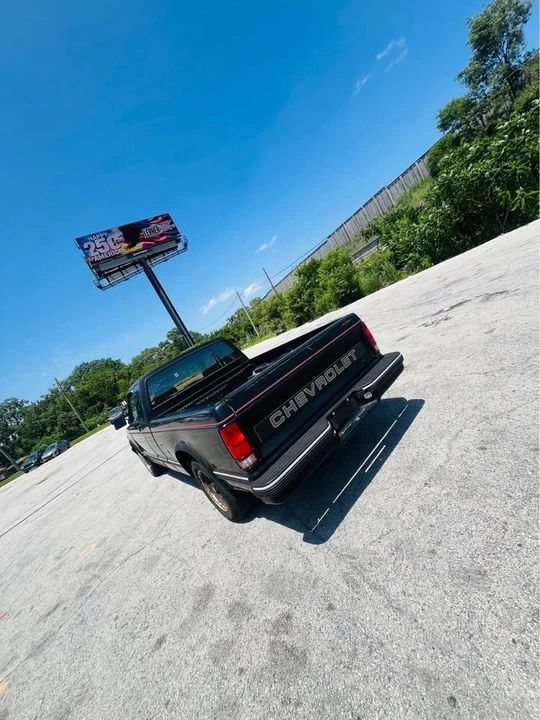 1992 Chevrolet S-10 - Image 4 of 20