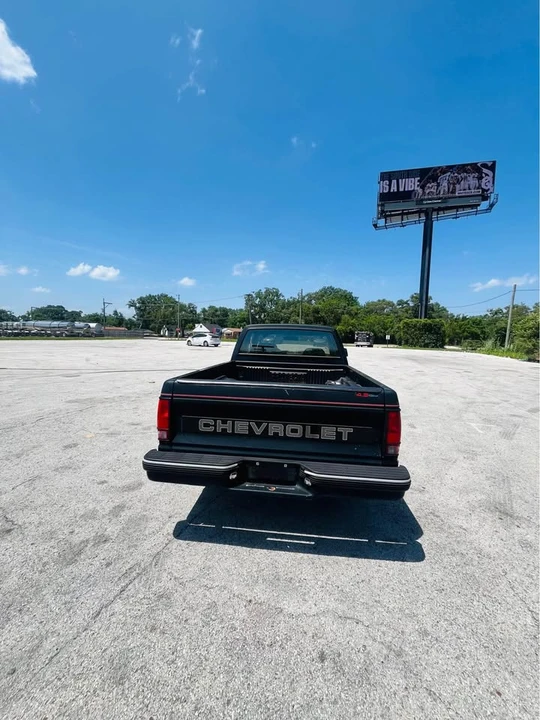 1992 Chevrolet S-10 - Image 5 of 20