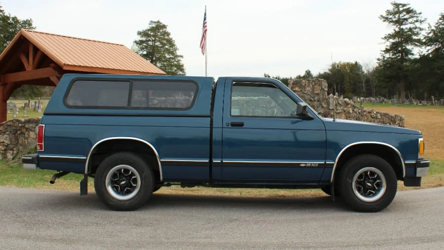 1992 Chevrolet S-10 - Image 2 of 10