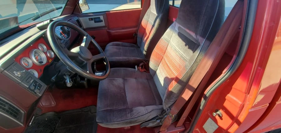1992 Chevrolet S-10 - Image 4 of 15