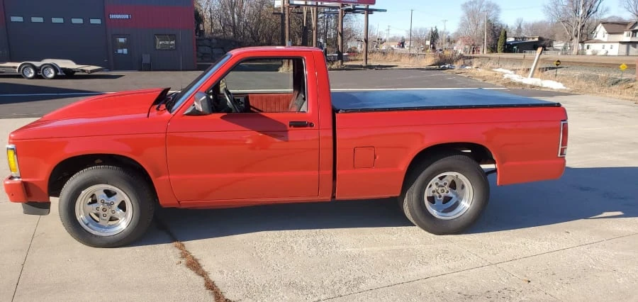 1992 Chevrolet S-10 - Image 2 of 15