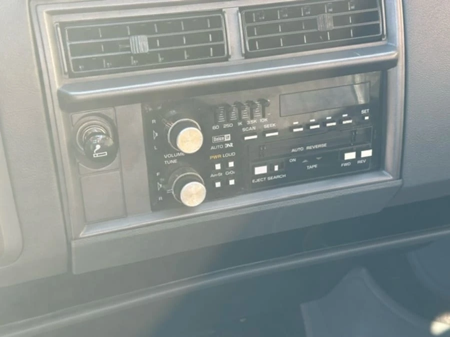 1992 Chevrolet S-10 - Image 12 of 19