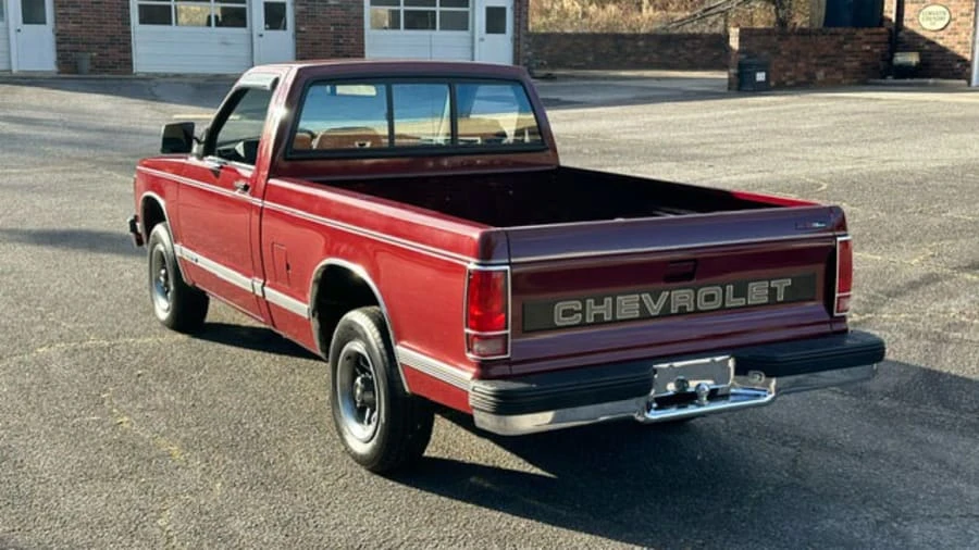1992 Chevrolet S-10 - Image 6 of 19