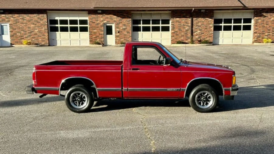 1992 Chevrolet S-10 - Image 8 of 19
