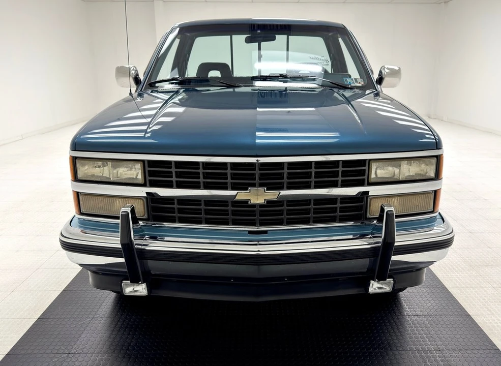 1992 Chevrolet C/K 4th Gen - Image 8 of 12