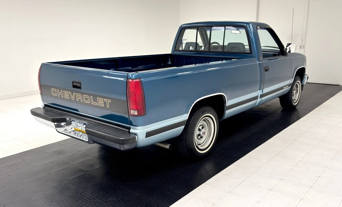 1992 Chevrolet C/K 4th Gen - Image 5 of 12