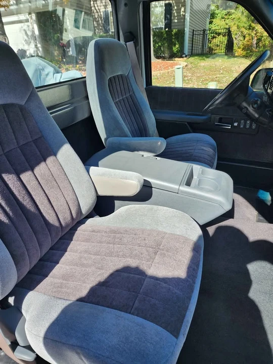1992 Chevrolet Silverado - Image 8 of 9