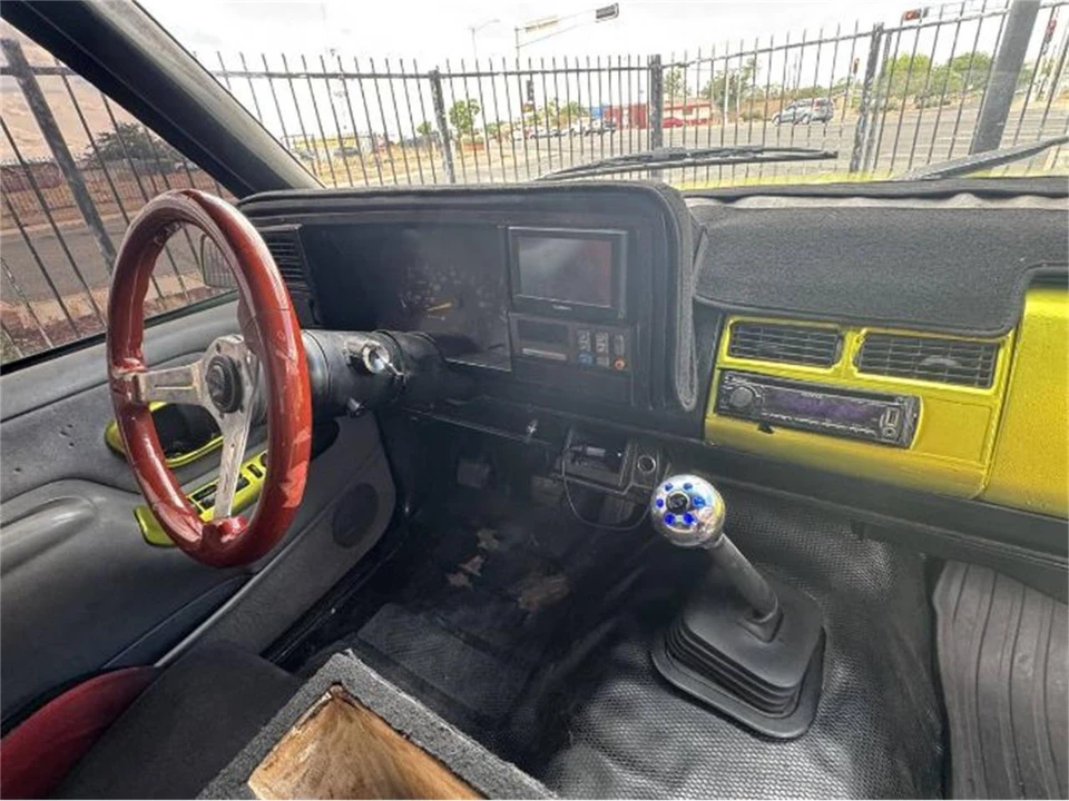 1992 Chevrolet C/K 4th Gen - Image 8 of 15
