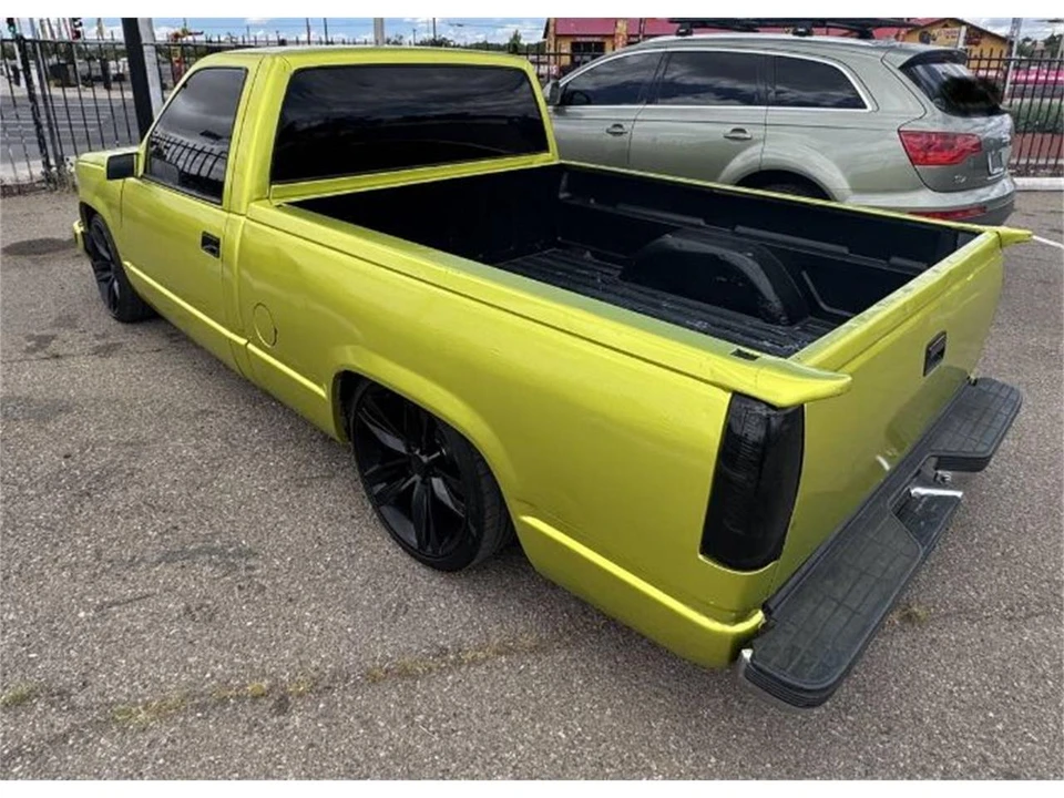 1992 Chevrolet C/K 4th Gen - Image 2 of 15