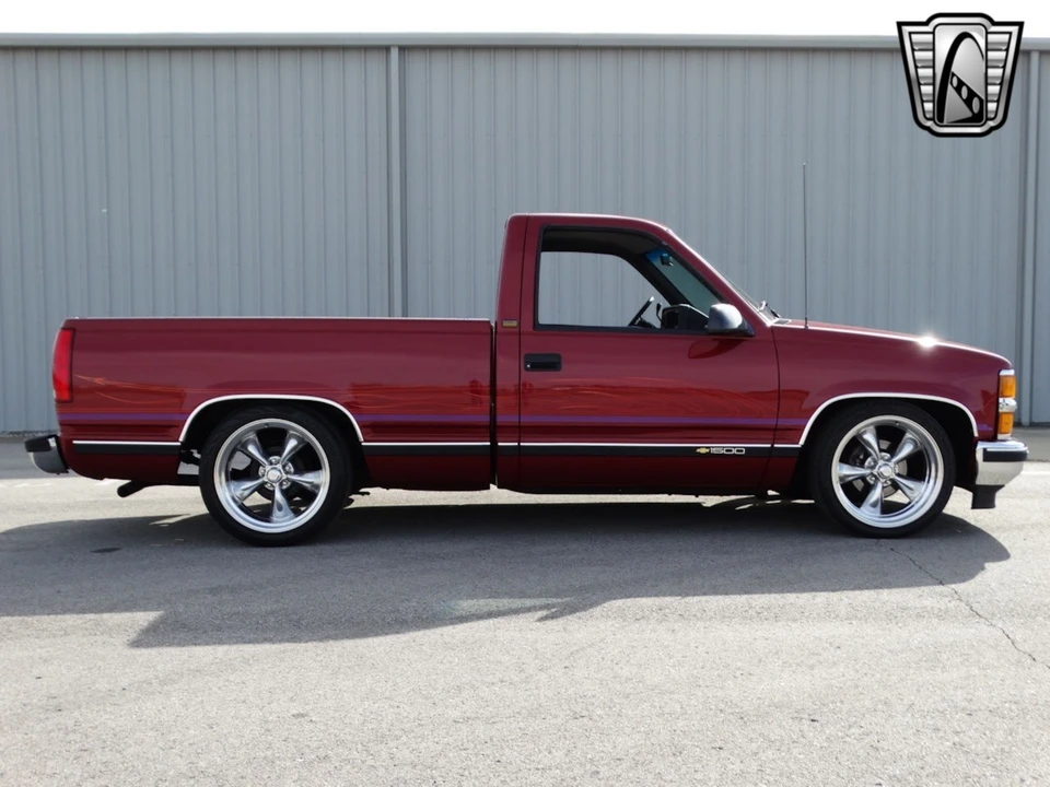 1992 Chevrolet C/K 4th Gen - Image 9 of 12