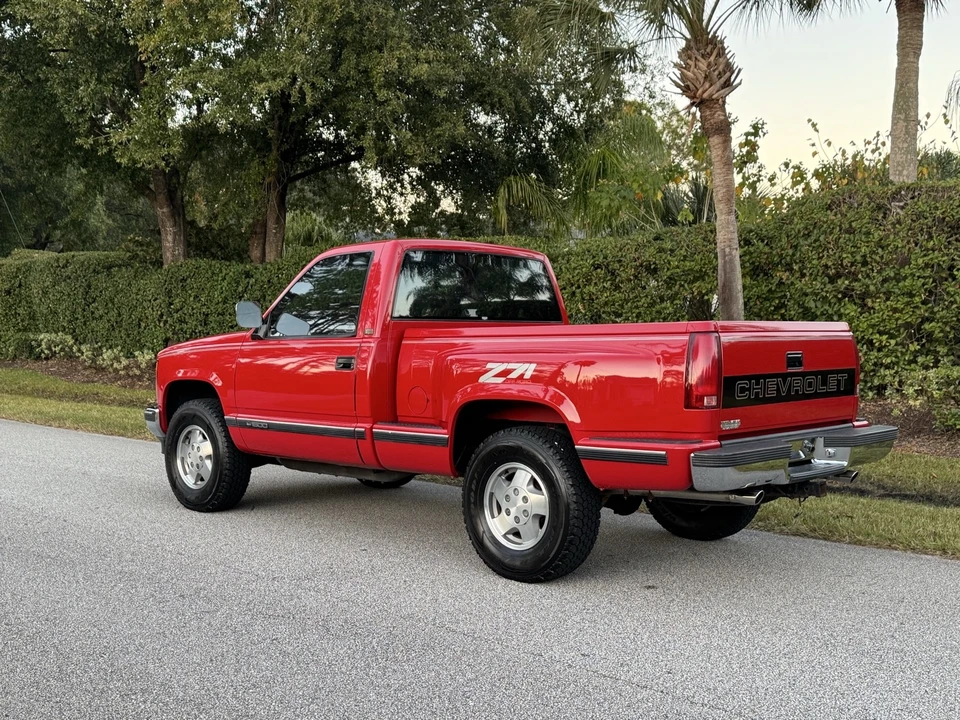 1992 Chevrolet C/K 4th Gen - Image 3 of 21