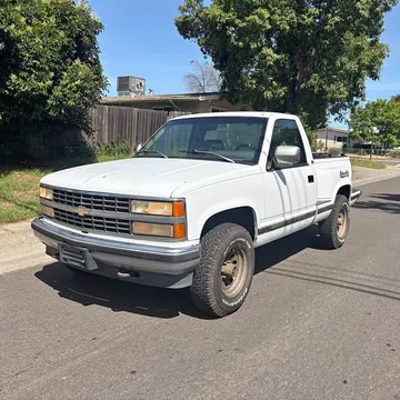 1992 Chevrolet Silverado 1500 Regular Cab C1500 5 Speed