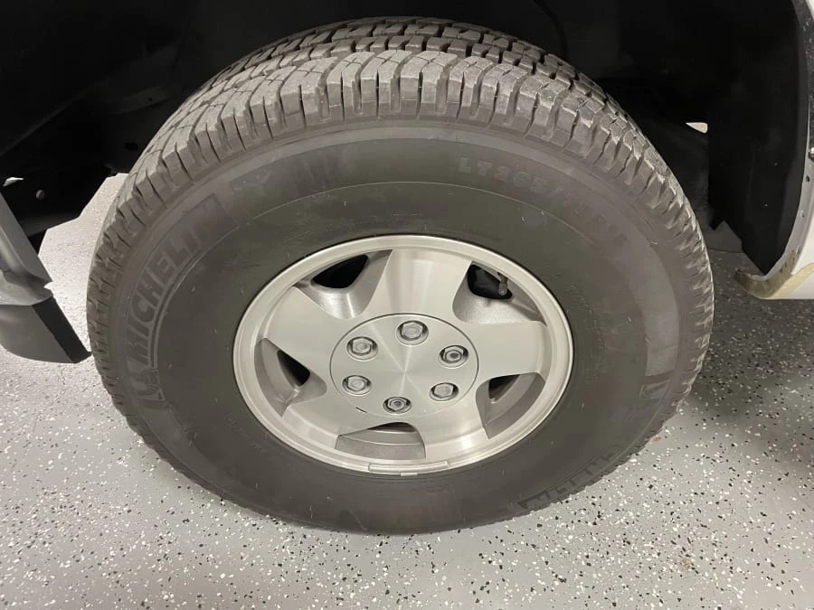 1992 Chevrolet Silverado - Image 11 of 23