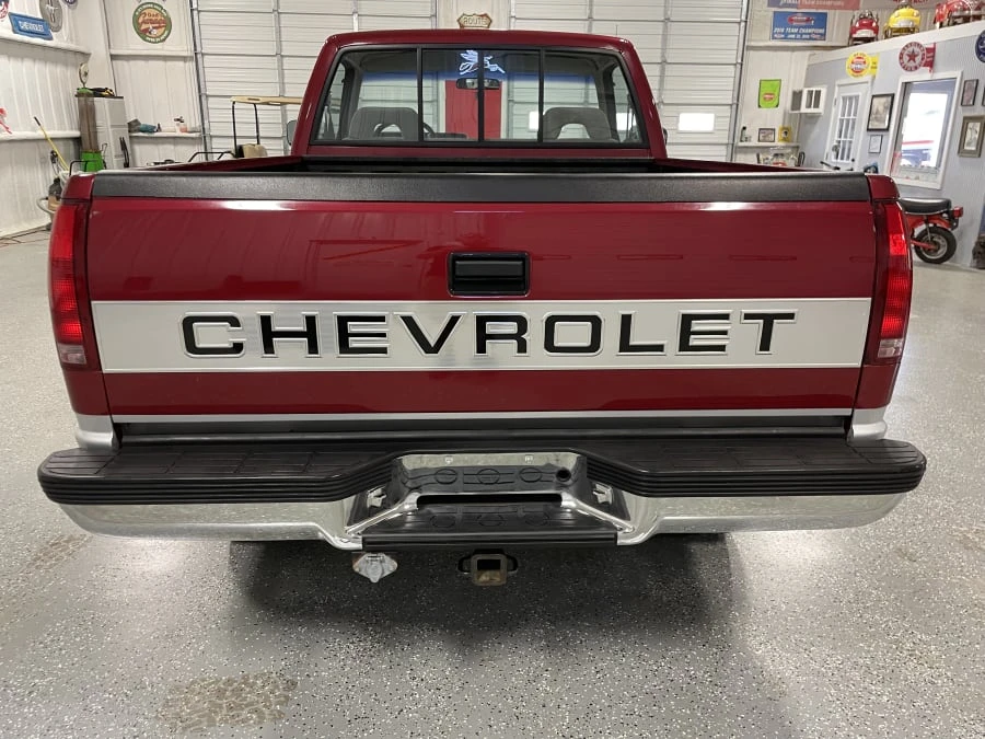 1992 Chevrolet Silverado - Image 8 of 23