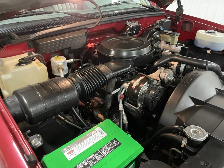 1992 Chevrolet Silverado - Image 20 of 23