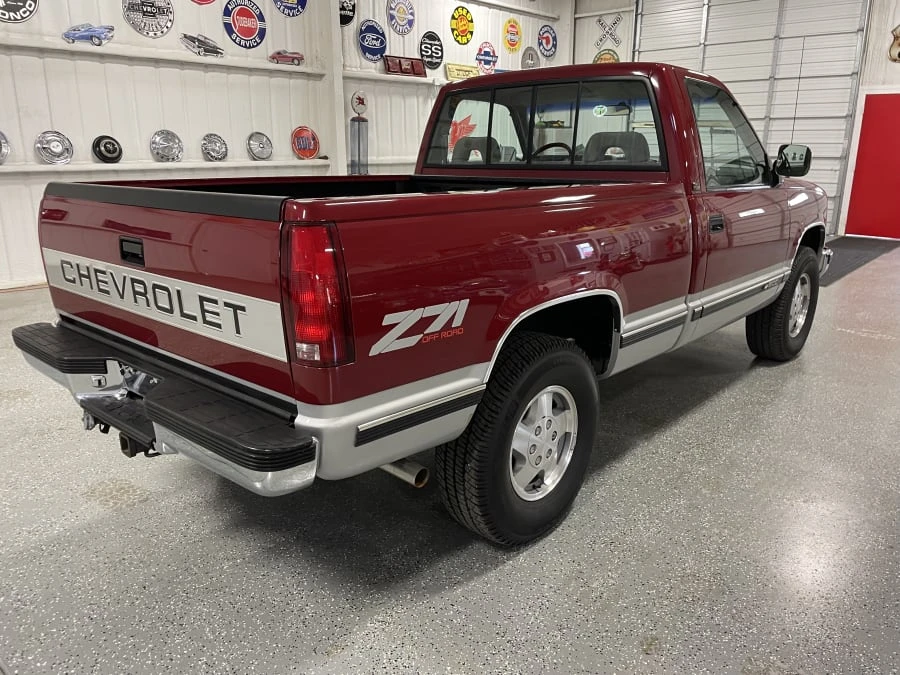 1992 Chevrolet Silverado - Image 7 of 23