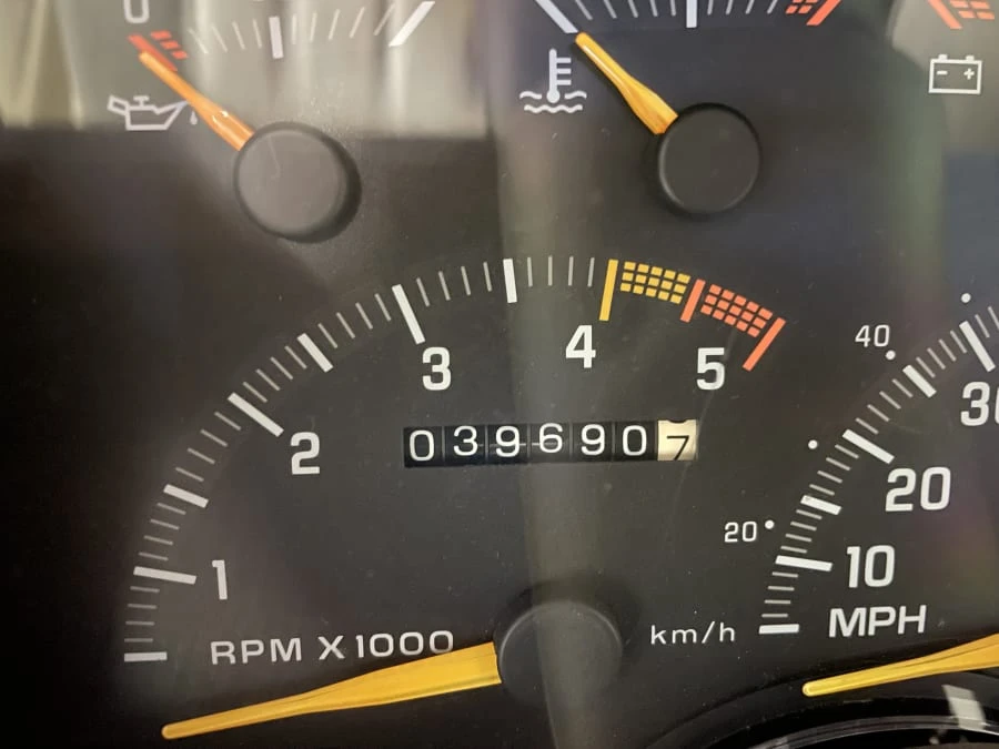 1992 Chevrolet Silverado - Image 17 of 23
