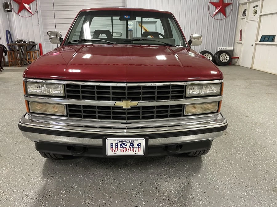 1992 Chevrolet Silverado - Image 9 of 23