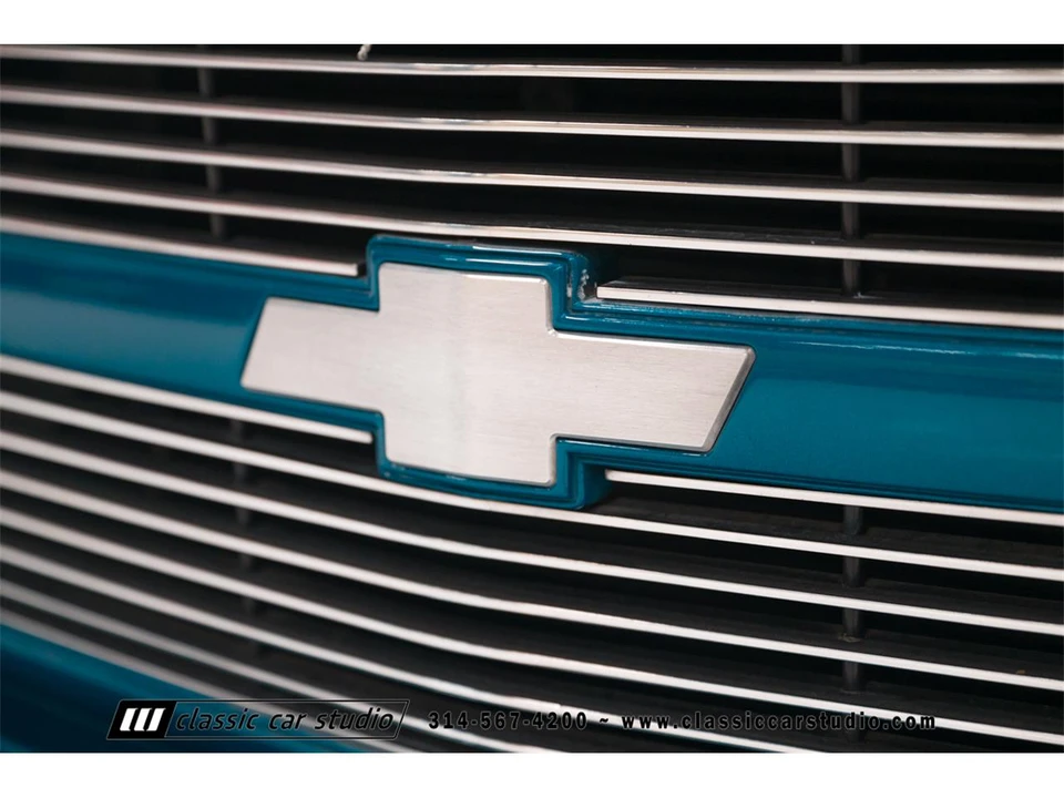 1992 Chevrolet Silverado - Image 5 of 31