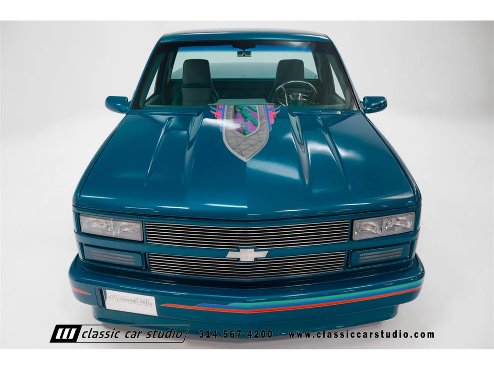 1992 Chevrolet Silverado - Image 9 of 31
