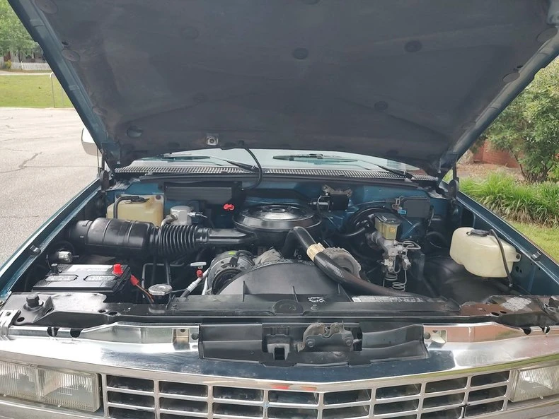 1992 Chevrolet C/K 4th Gen - Image 12 of 13