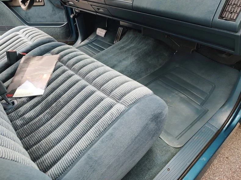 1992 Chevrolet C/K 4th Gen - Image 10 of 13