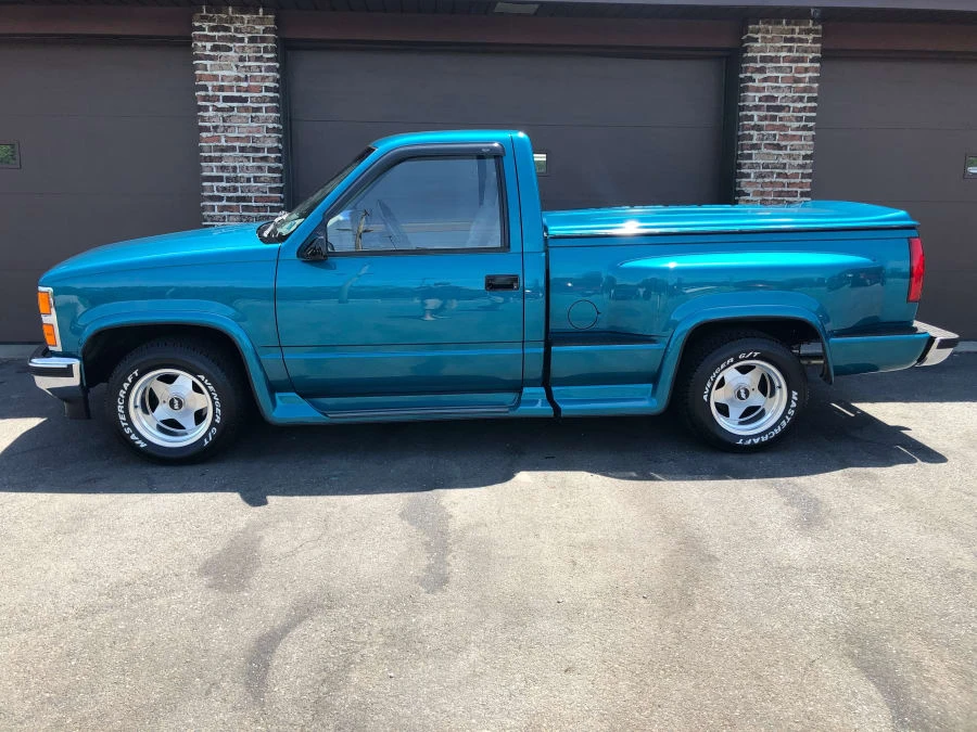 1992 Chevrolet C/K 4th Gen - Image 2 of 8