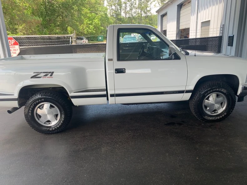 1992 Chevrolet C/K 4th Gen - Image 5 of 31