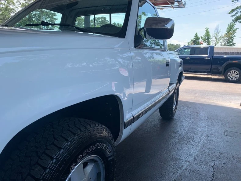 1992 Chevrolet C/K 4th Gen - Image 9 of 31