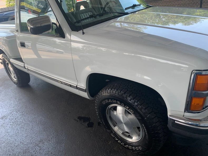 1992 Chevrolet C/K 4th Gen - Image 7 of 31