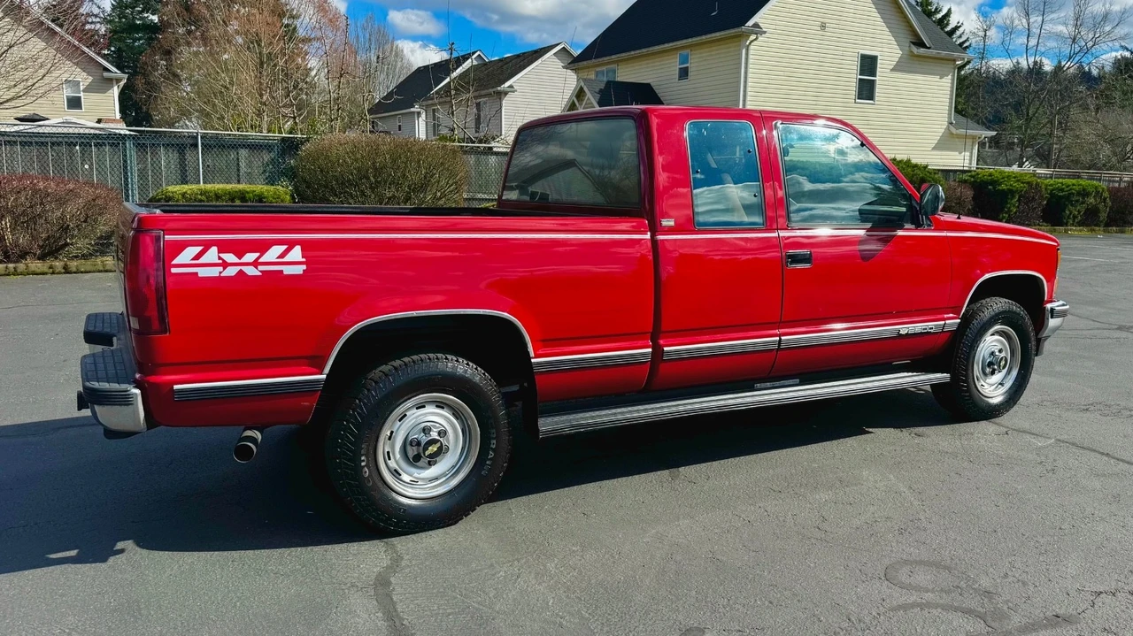 1992 Chevrolet C/K 4th Gen - Image 3 of 21