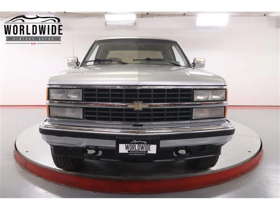 1992 Chevrolet Silverado - Image 15 of 31