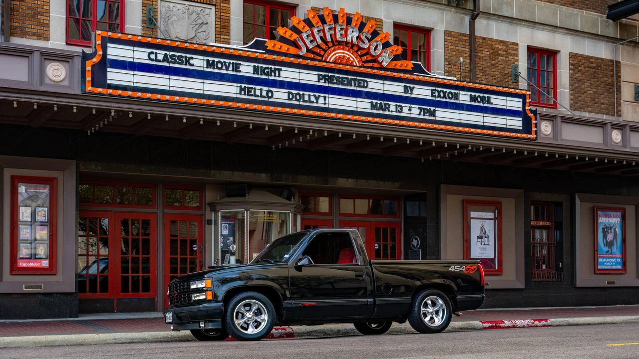 1992 Chevrolet 454 SS - Image 4 of 31
