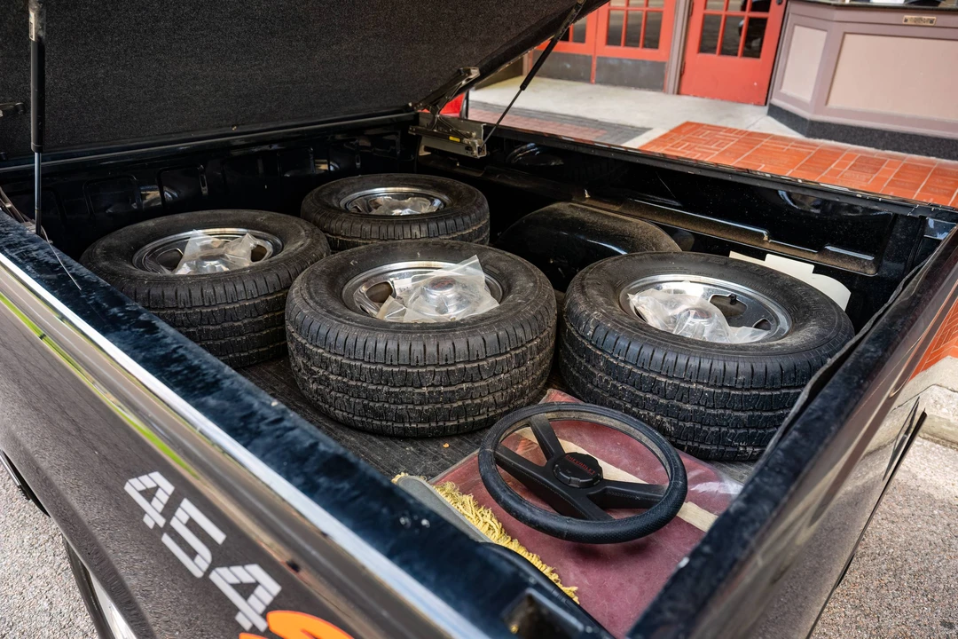 1992 Chevrolet 454 SS - Image 28 of 31